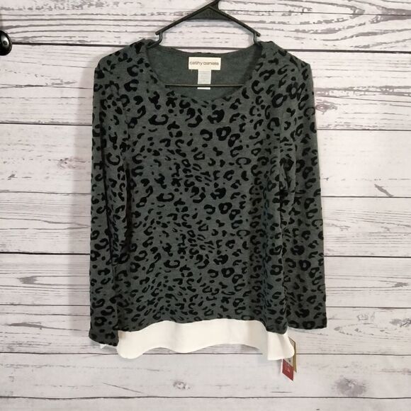 NWT: "Cathy Daniels" woman's shirt - Picture 1 of 9